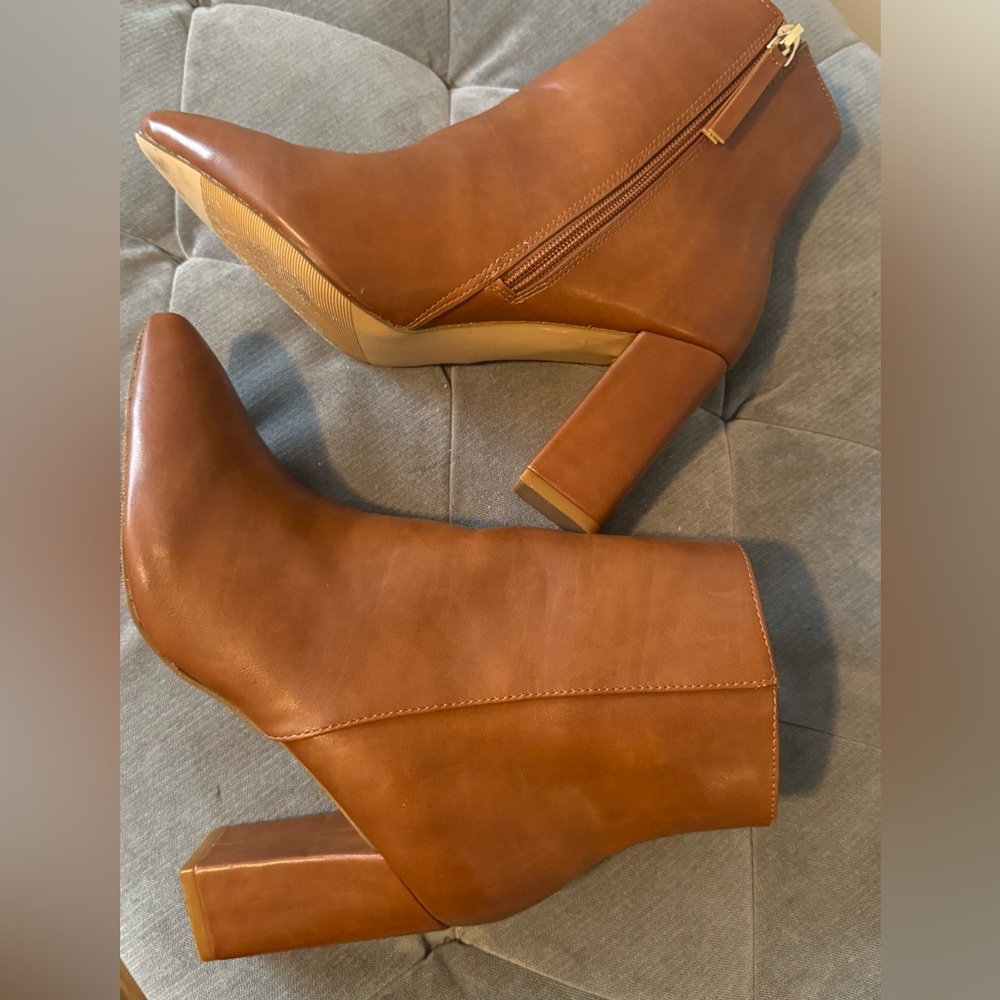 Used once Madden Girl Booties size 7.5